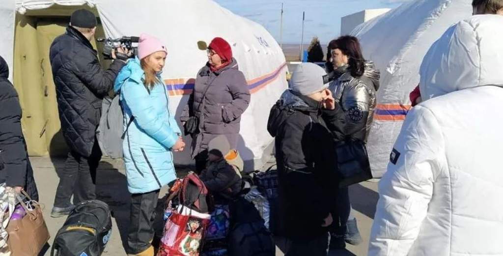 Более 13 тысяч беженцев из Донбасса прибыли в Ростовскую область за сутки