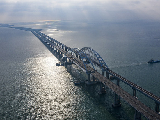 Крымский мост будет закрыт на ремонт 10 января
