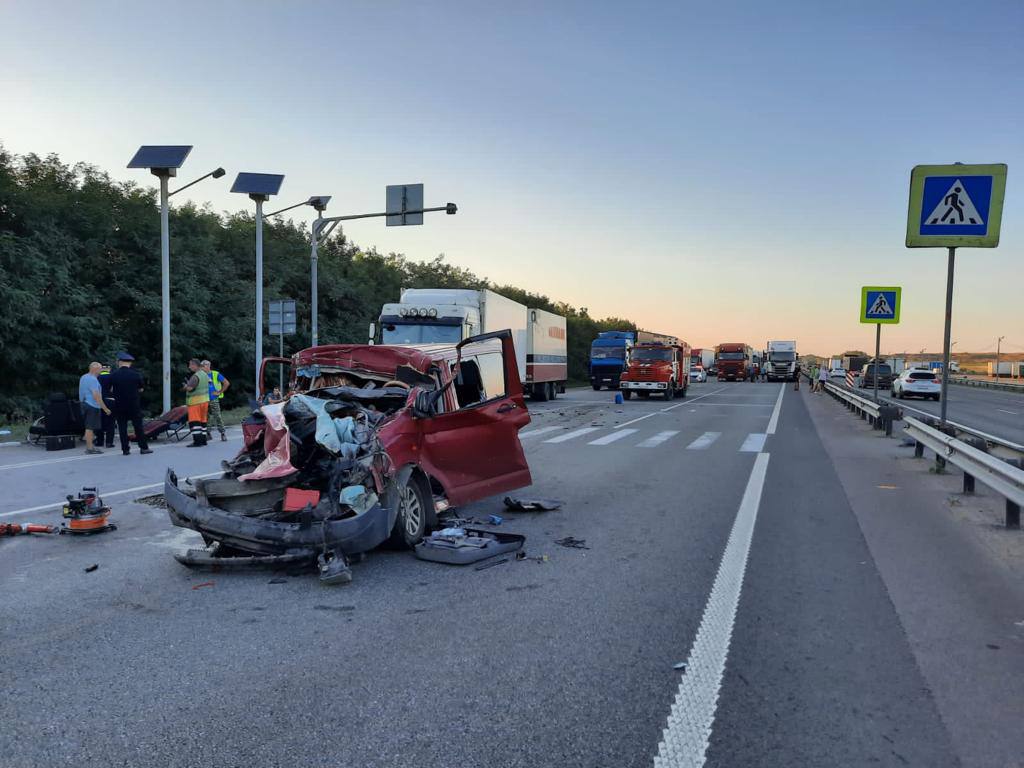 Погибла до приезда скорой: на М4-Дон произошло смертельное ДТП - Наш край