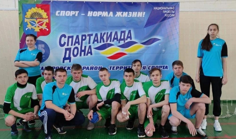 На базе Миллеровского казачьего кадетского профессионального техникума работает студенческий спортивный клуб «Пересвет»