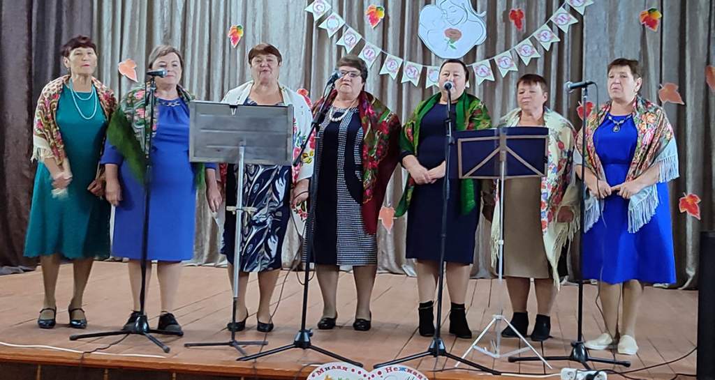 День матери: в марьевском СДК прошел праздничный концерт