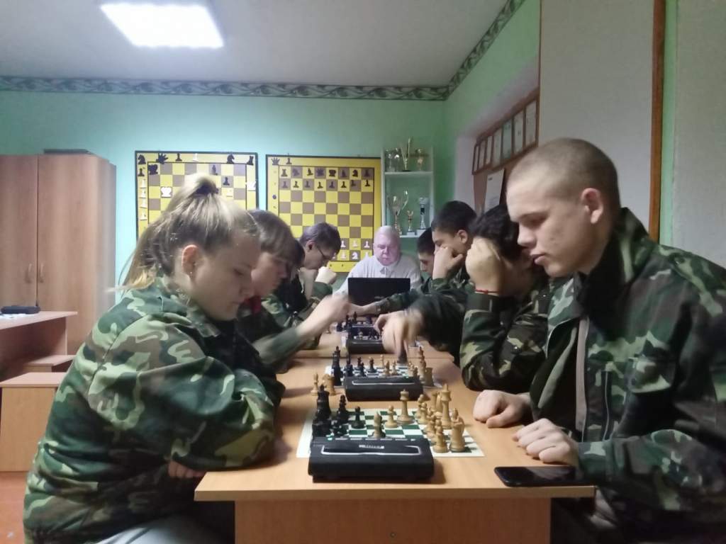 В миллеровском казачьем техникуме прошел Новогодний турнир по шахматам