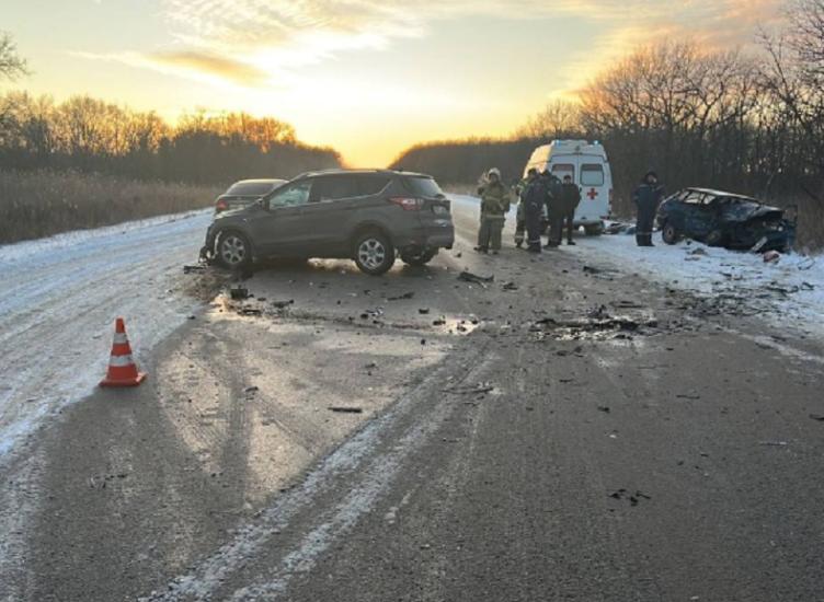 Потеряла сознание за рулем: в Ростовской области произошло смертельное ДТП